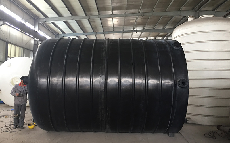 P儲罐的概述及特點: P儲罐的概述及特點: