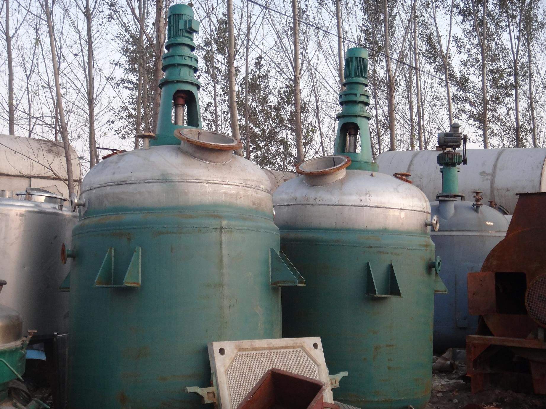 不銹鋼反應釜的規格要求: 不銹鋼反應釜的規格要求: