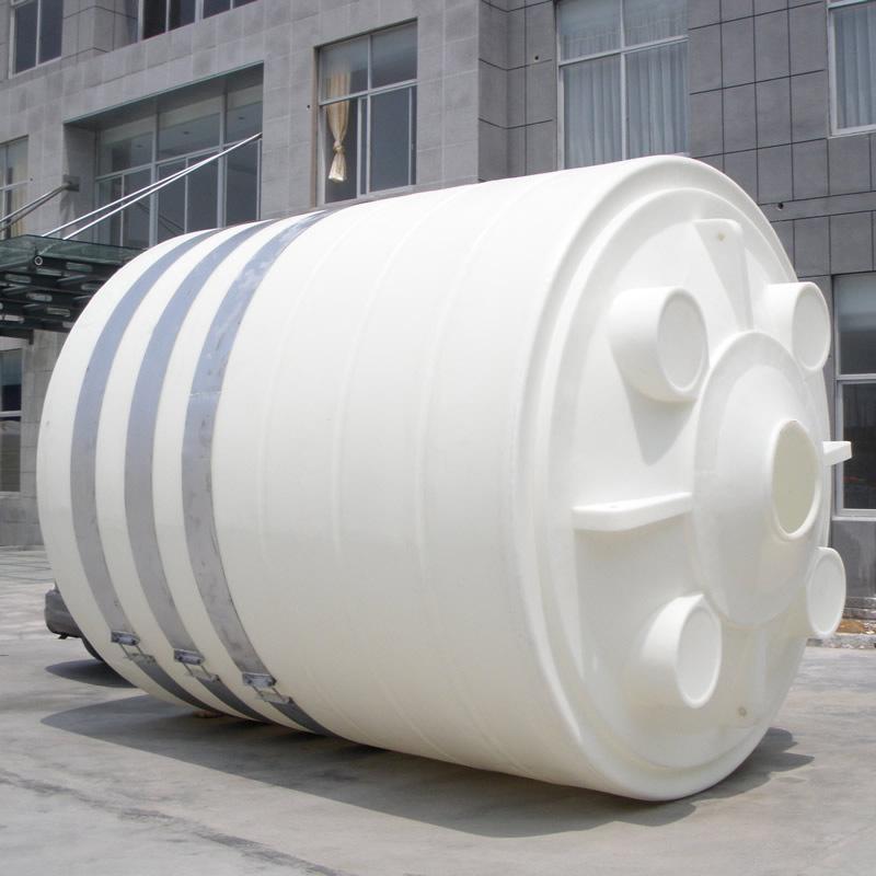 PE化工儲罐處理腐蝕狀況: PE化工儲罐處理腐蝕狀況: